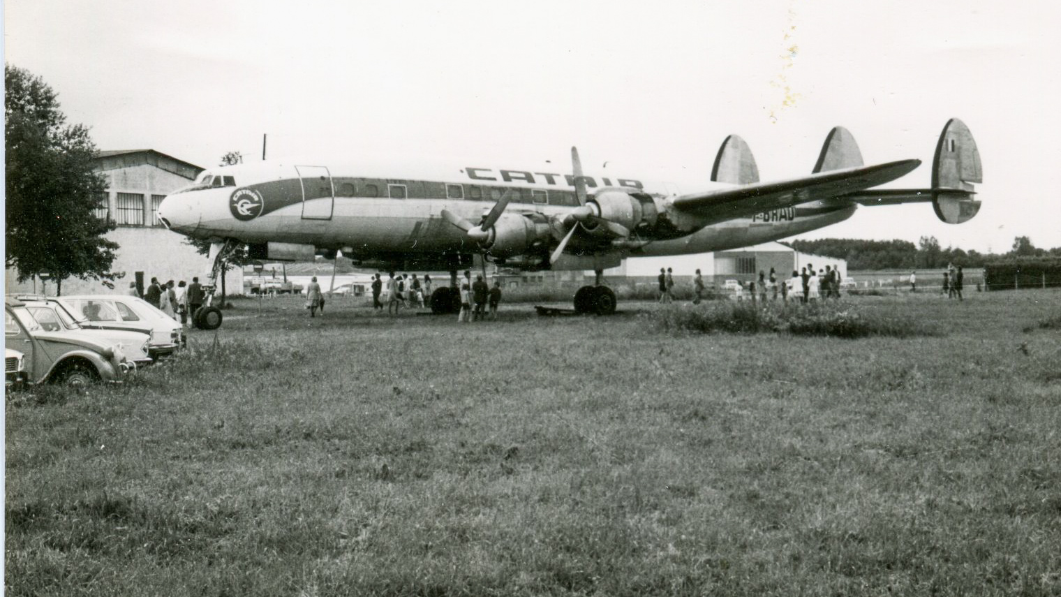 One of the first photos of F-BGNJ at Château Bougon